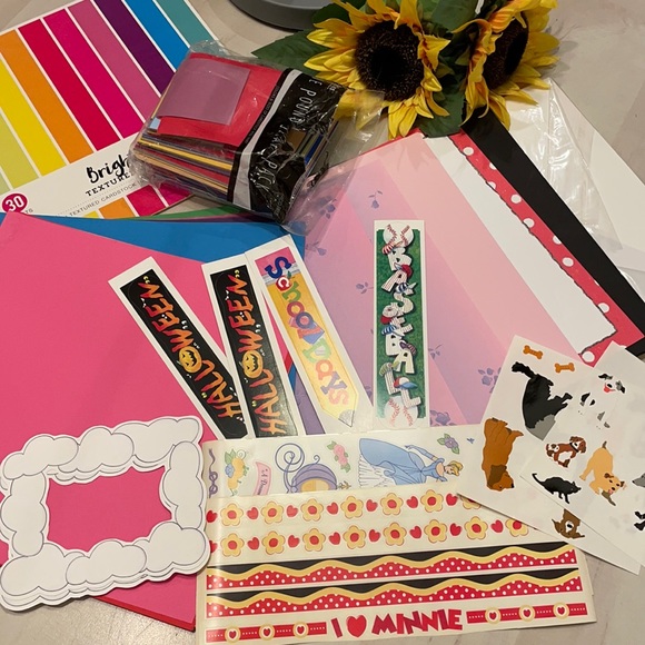 Baby & Toddler Scrapbook Ideas Book with loose paper bundle - Picture 2 of 13